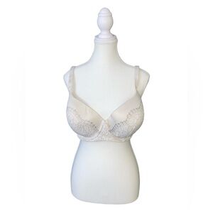 Victoria’s Secret - Lace Lined Demi bra
